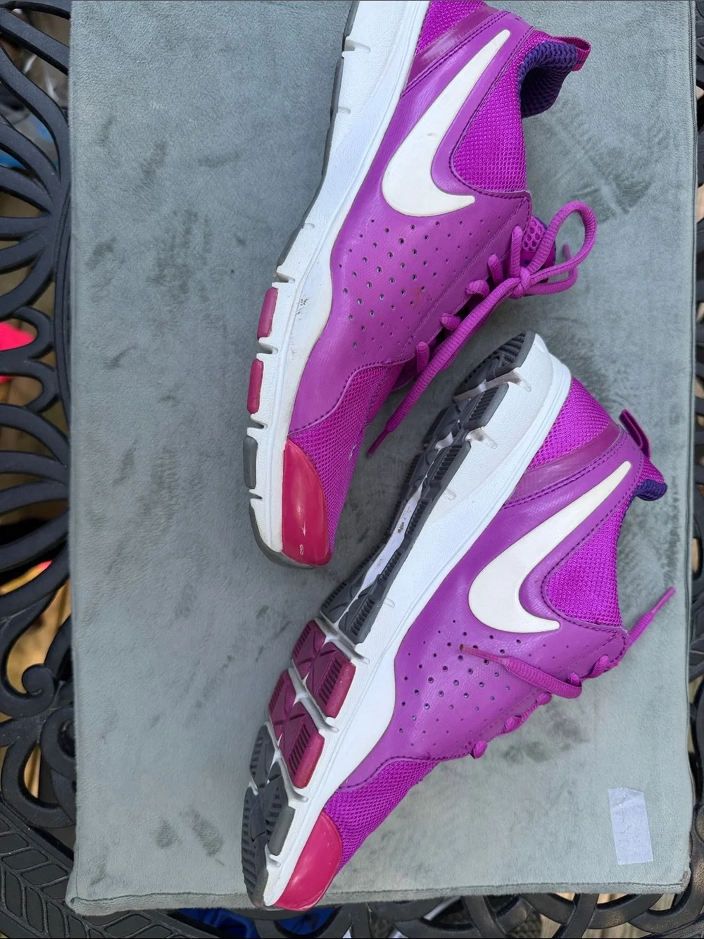 Nike Women’s Pink-Magenta Mesh Running Sneakers